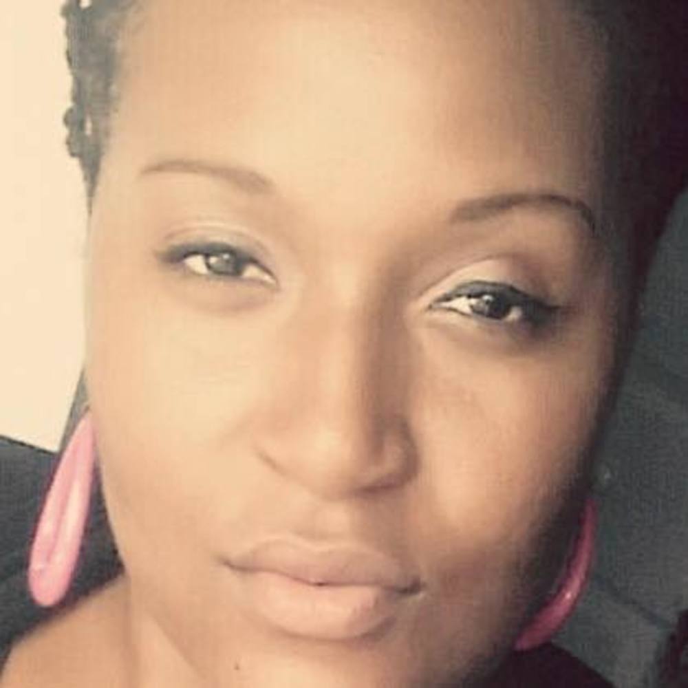 Meet your Posher, Tiffany